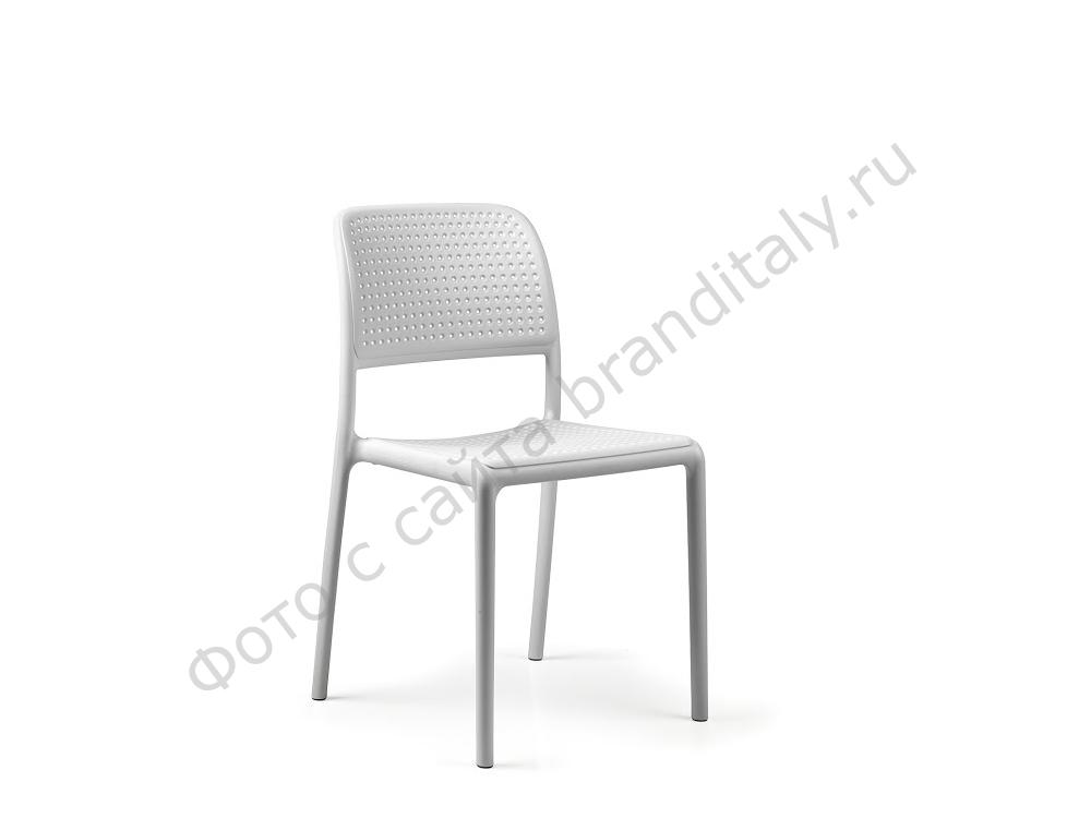Стул пластиковый BORA Bistrot